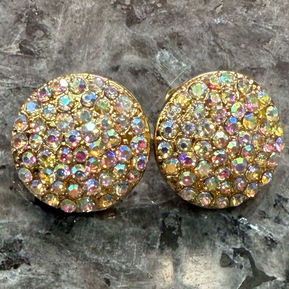 2/$29 or 3/$39 NWOT Large Gold Crystal Stud Earrings - Picture 3 of 5